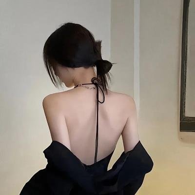 鬣狗之城海报