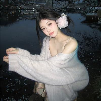 金发女郎海报
